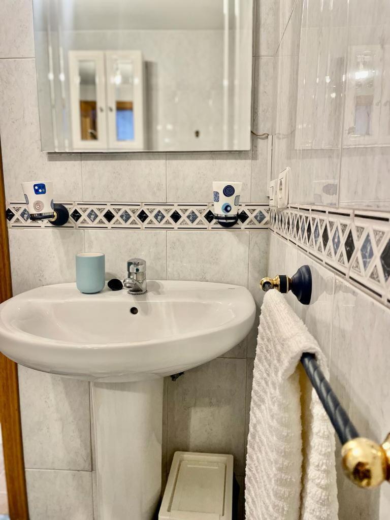 Apartamento, Piscina Y Parking Granada Tico Medina Экстерьер фото